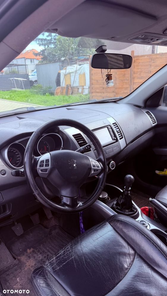 Peugeot 4007 2.2HDi Premium - 9