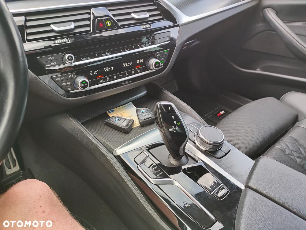 BMW Seria 5 520i mHEV M Sport sport - 20