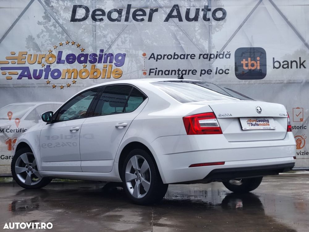 Skoda Octavia 2.0 TDI Ambition - 10