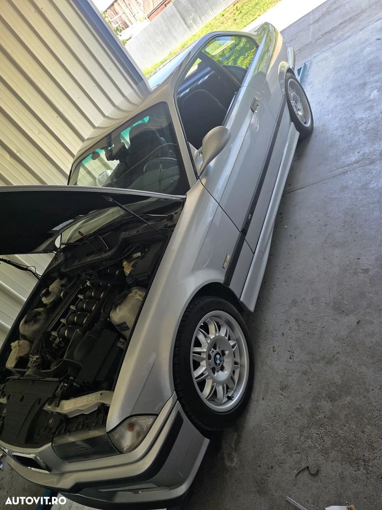 BMW M3 Standard - 10