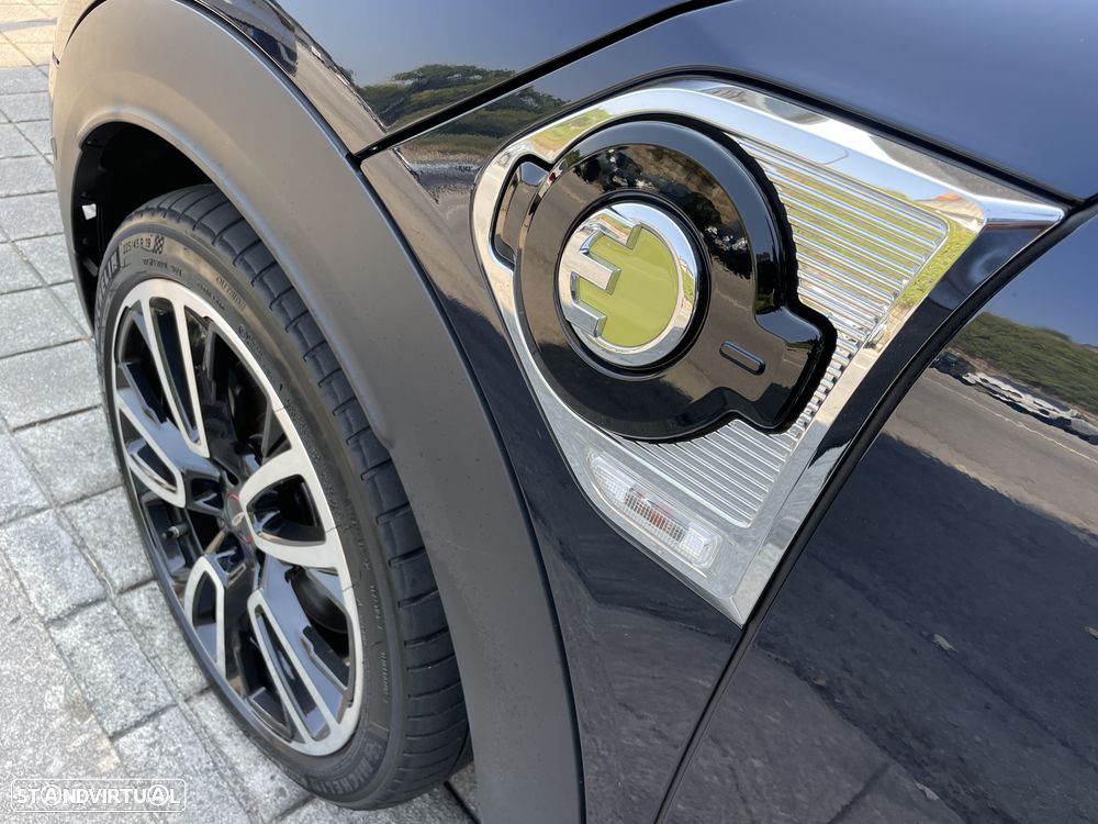 MINI Countryman Cooper SE ALL4 Auto - 8