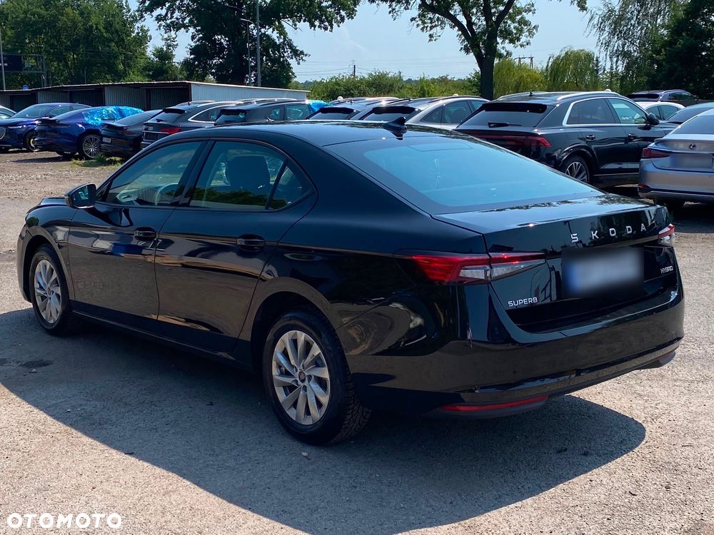 Skoda Superb 1.5 TSI mHEV Essence DSG - 2
