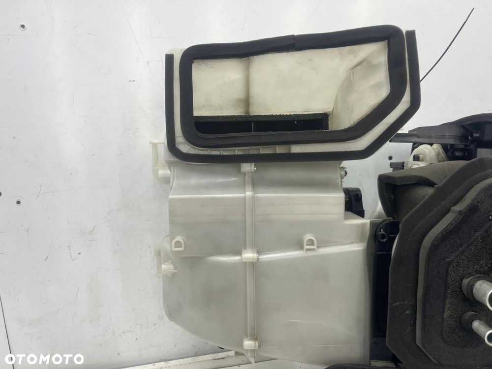 Nagrzewnica Mazda 6 II GH 07-12r. obudowa chłodnicy wody parownik klimatyzacji Europa gs1eb - 3