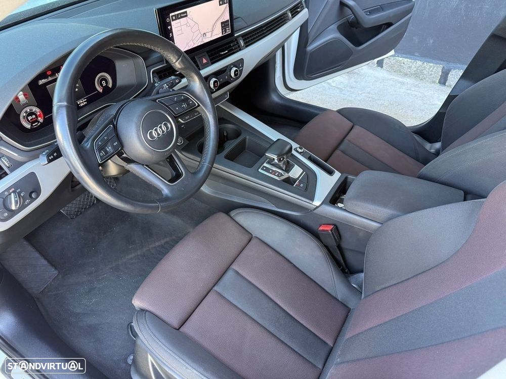 Audi A4 Avant 40 TDI S line S tronic - 15