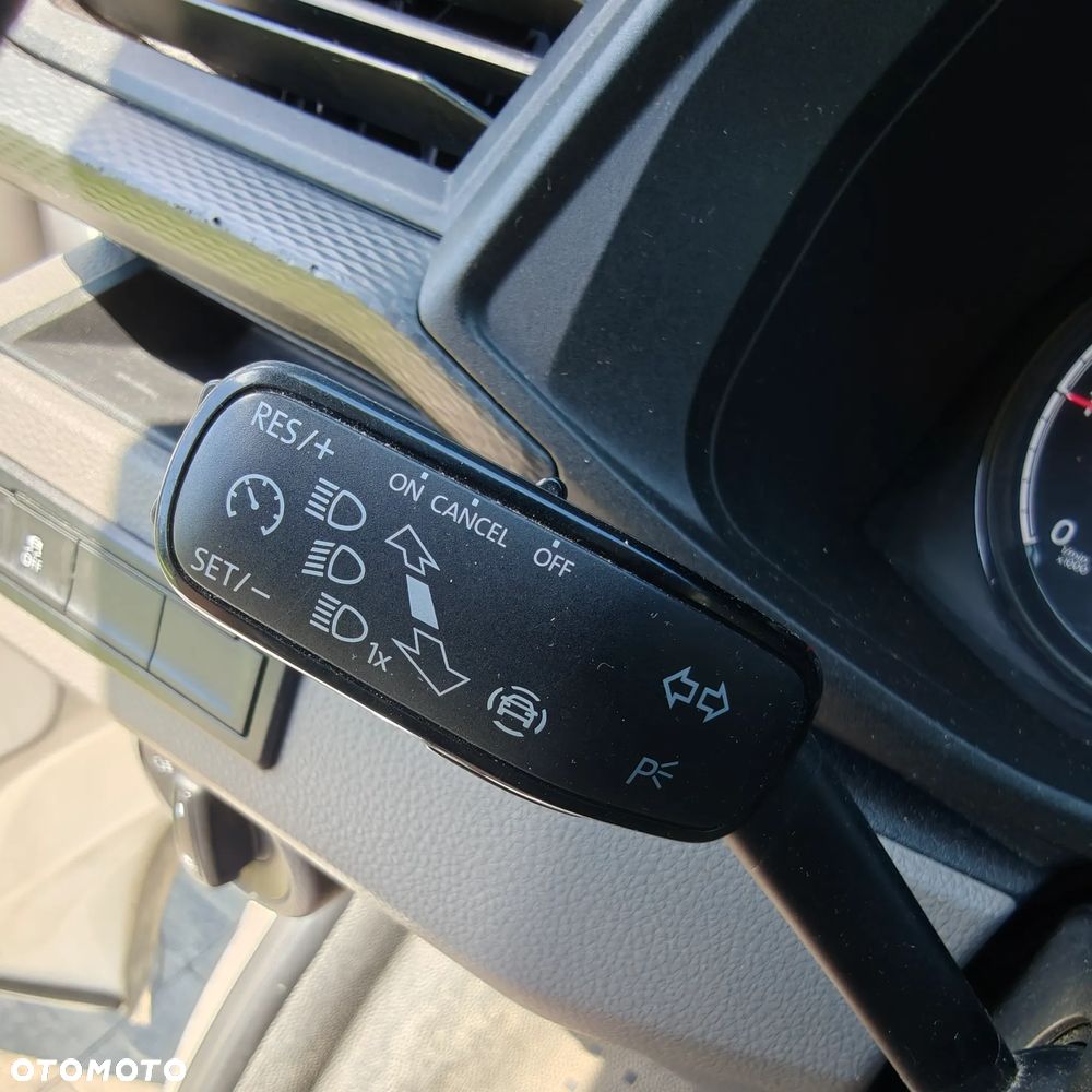 Volkswagen Transporter - 9
