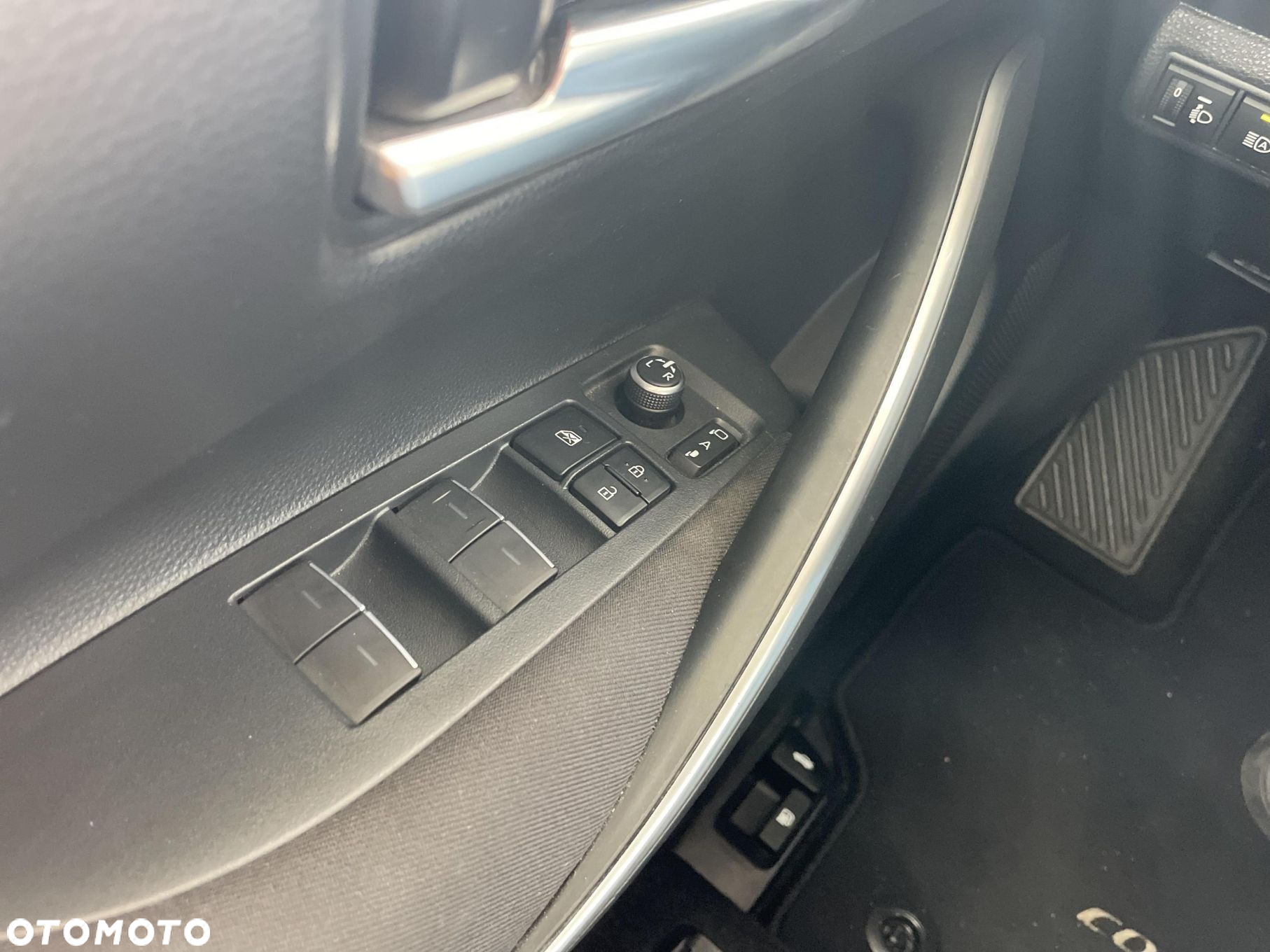 Toyota Corolla - 20