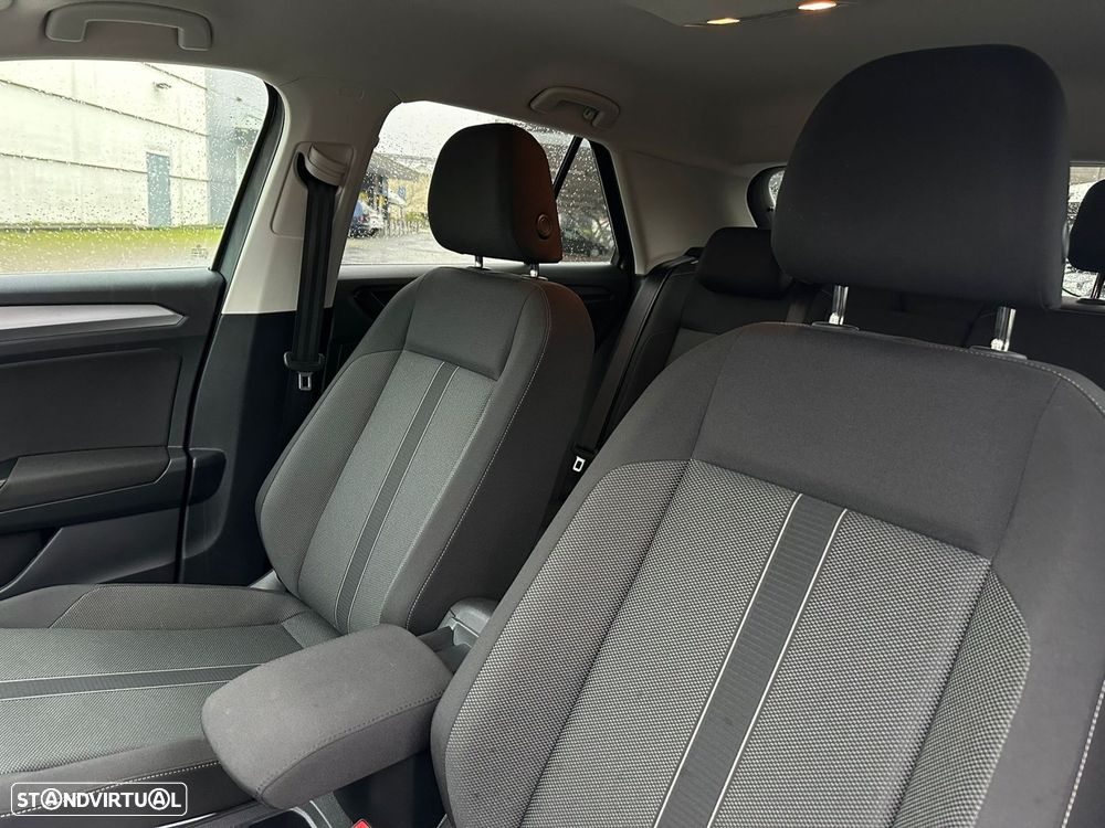 VW T-Roc 1.0 TSI Urban - 8