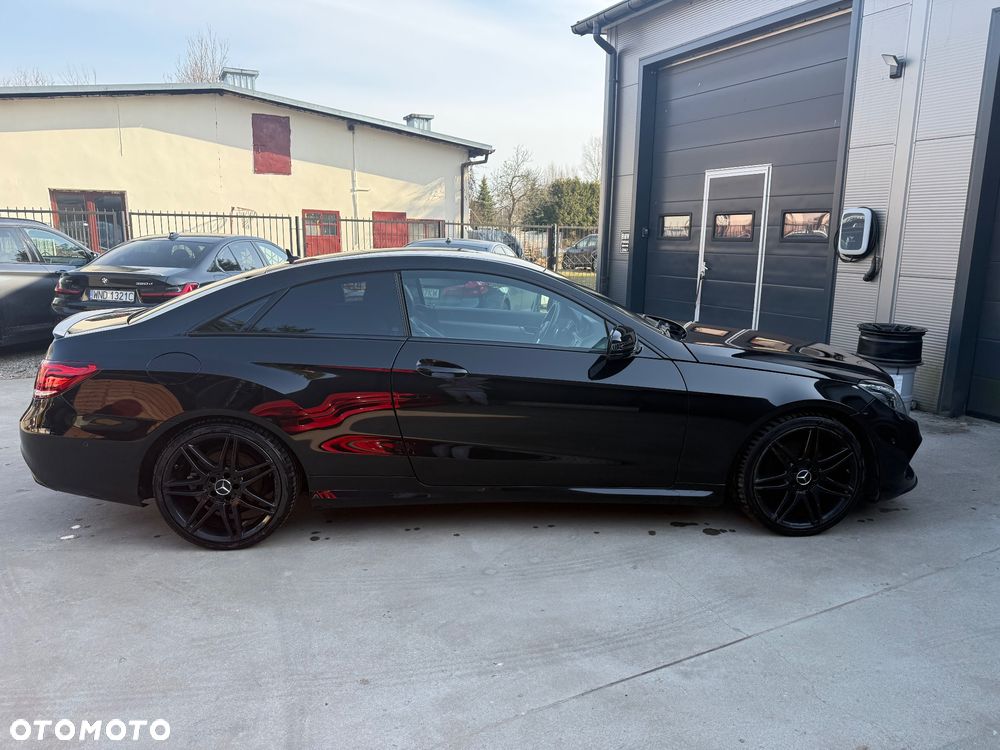 Mercedes-Benz Klasa E 250 7G-TRONIC Sport Edition - 15