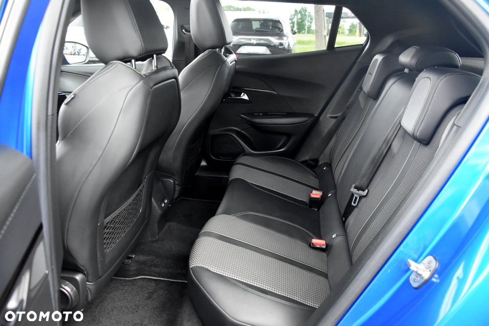 Peugeot 2008 ver-puretech-130-eat8-gt - 18