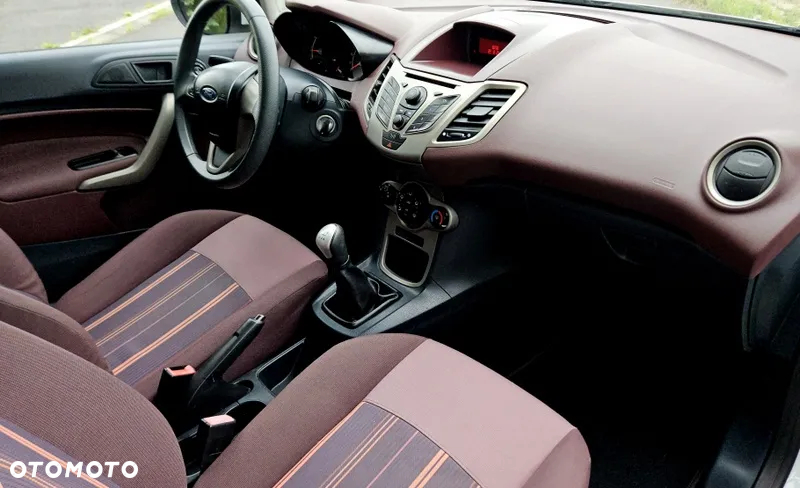 Ford Fiesta 1.25 Trend - 19