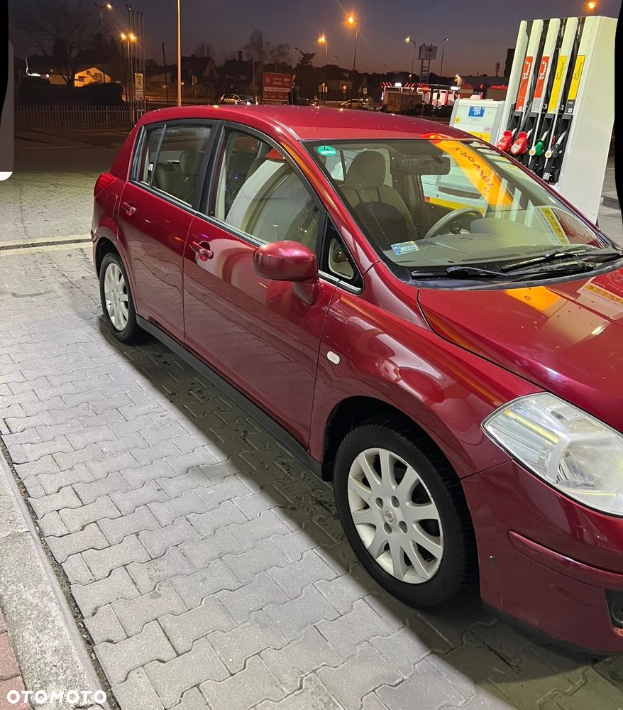 Nissan Tiida 1.6 Acenta - 18