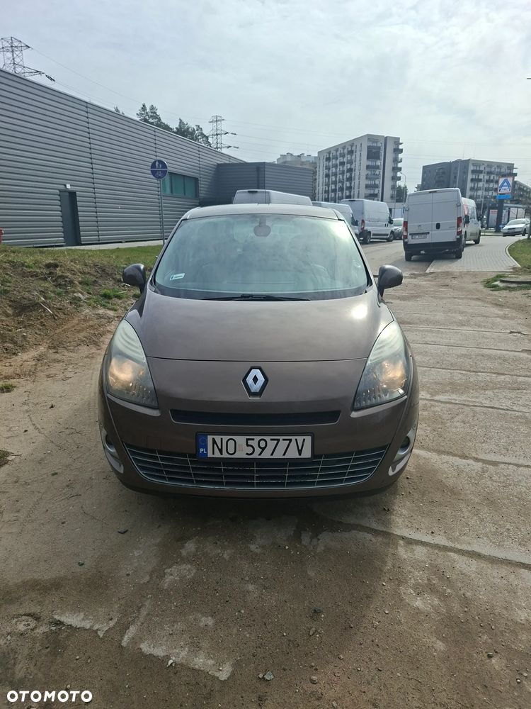 Renault Scenic 1.4 16V TCE Privilege - 4