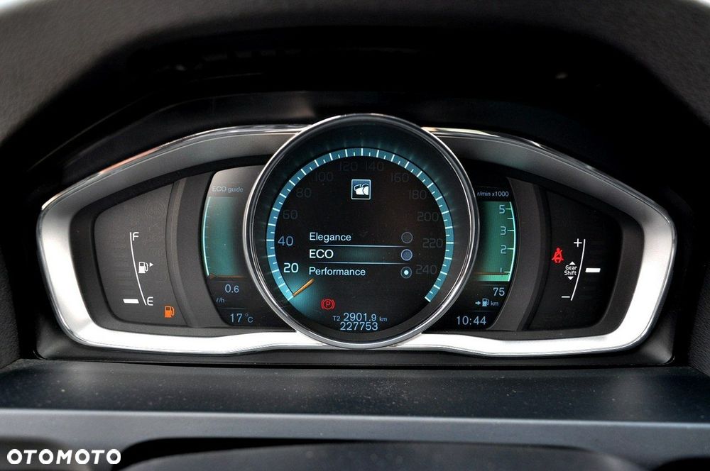 Volvo S60 D4 Drive-E Summum - 26