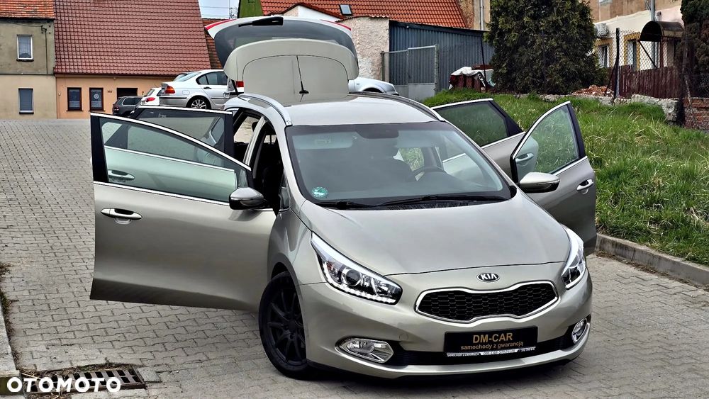 Kia Ceed 1.6 GDI Platinum Edition - 17