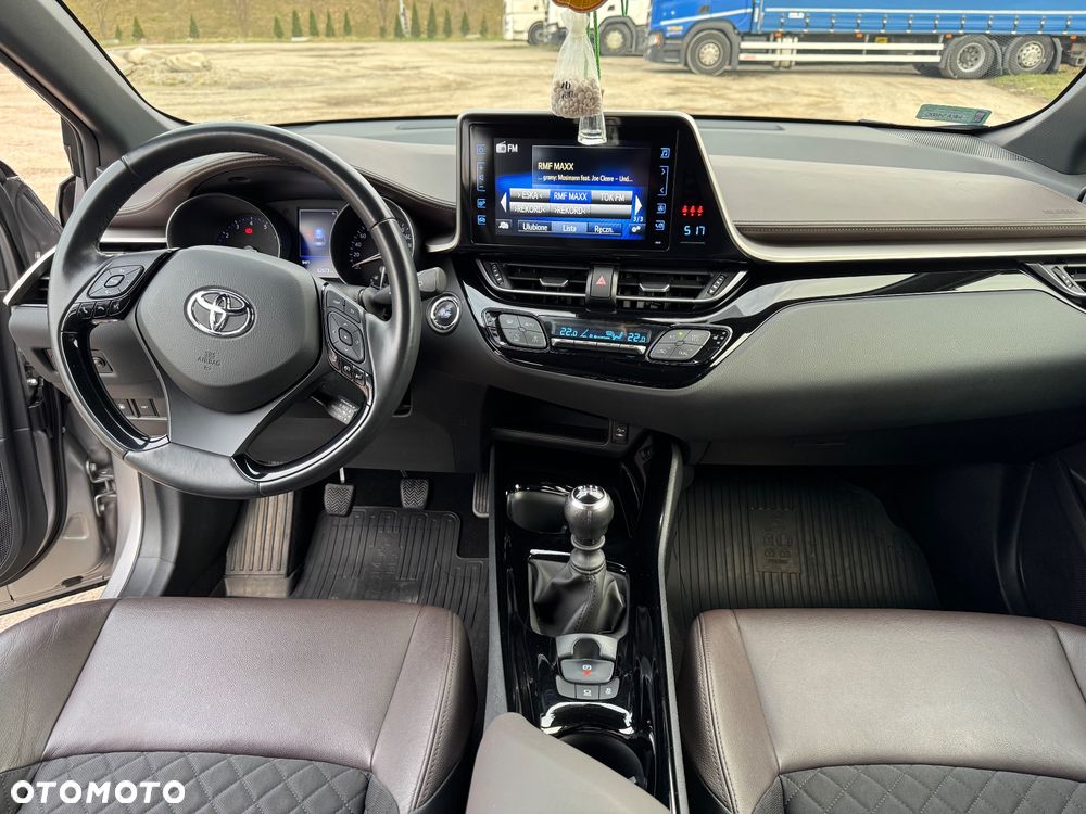 Toyota C-HR 1.2 T Prestige - 12