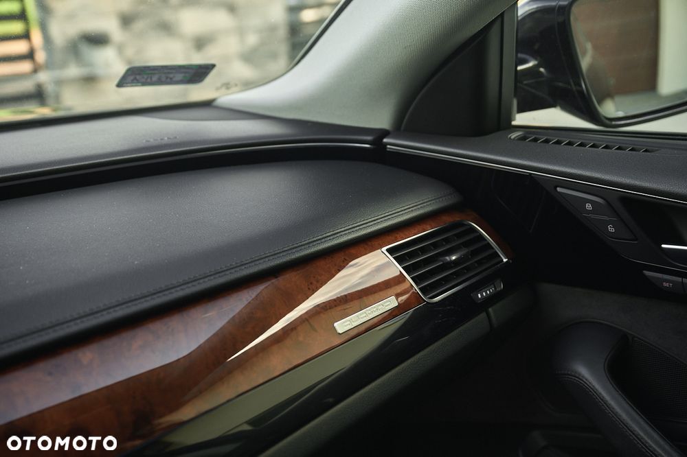 Audi A8 3.0 TDI L Quattro - 39