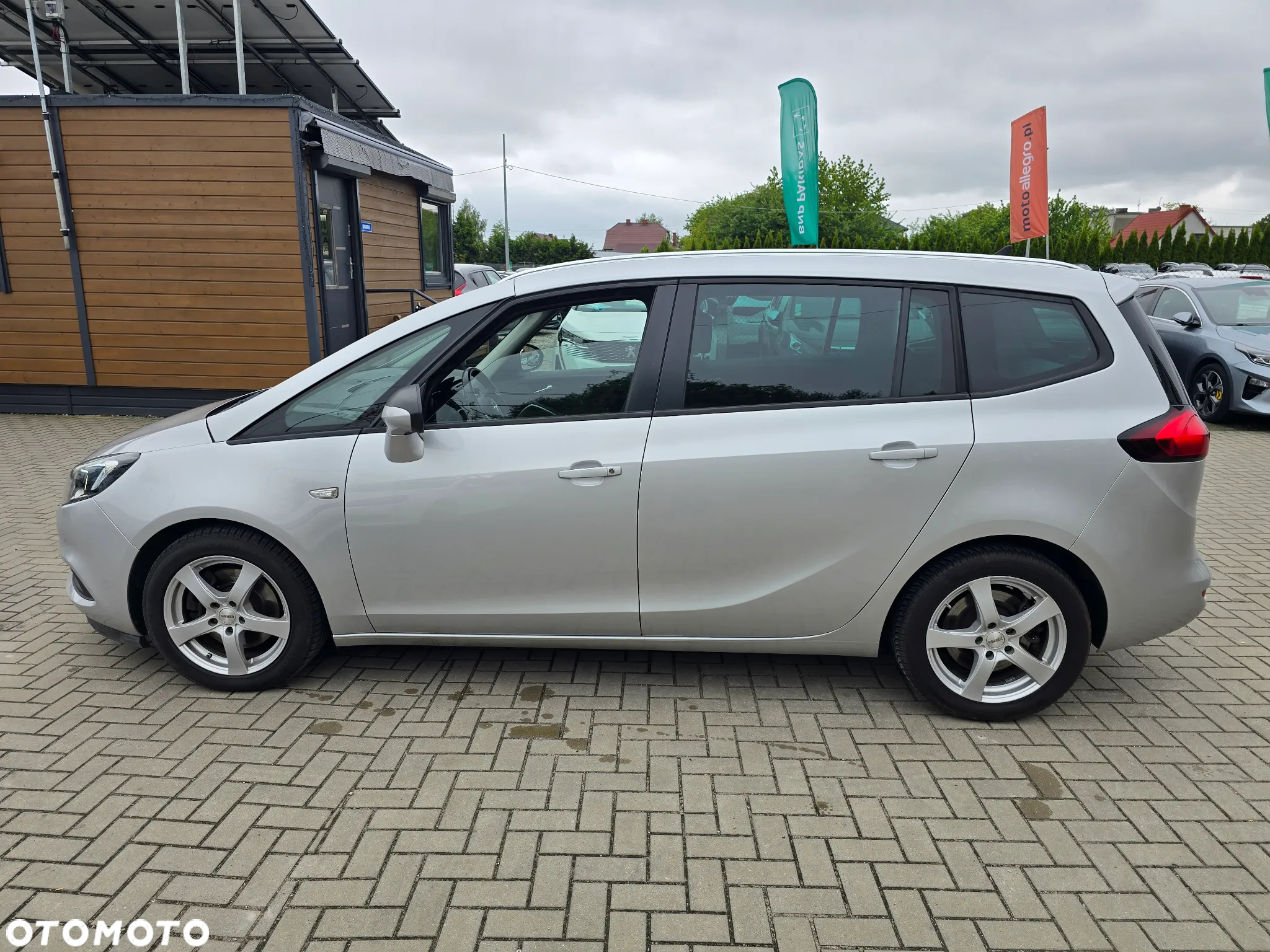 Opel Zafira - 2