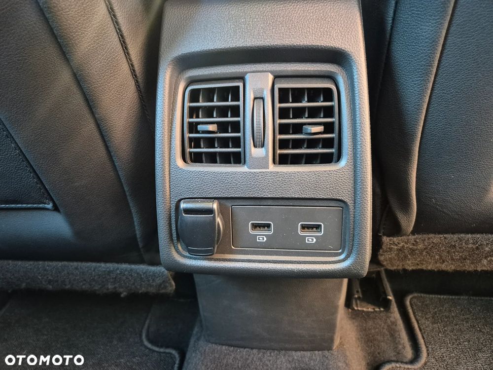 Renault Captur - 29