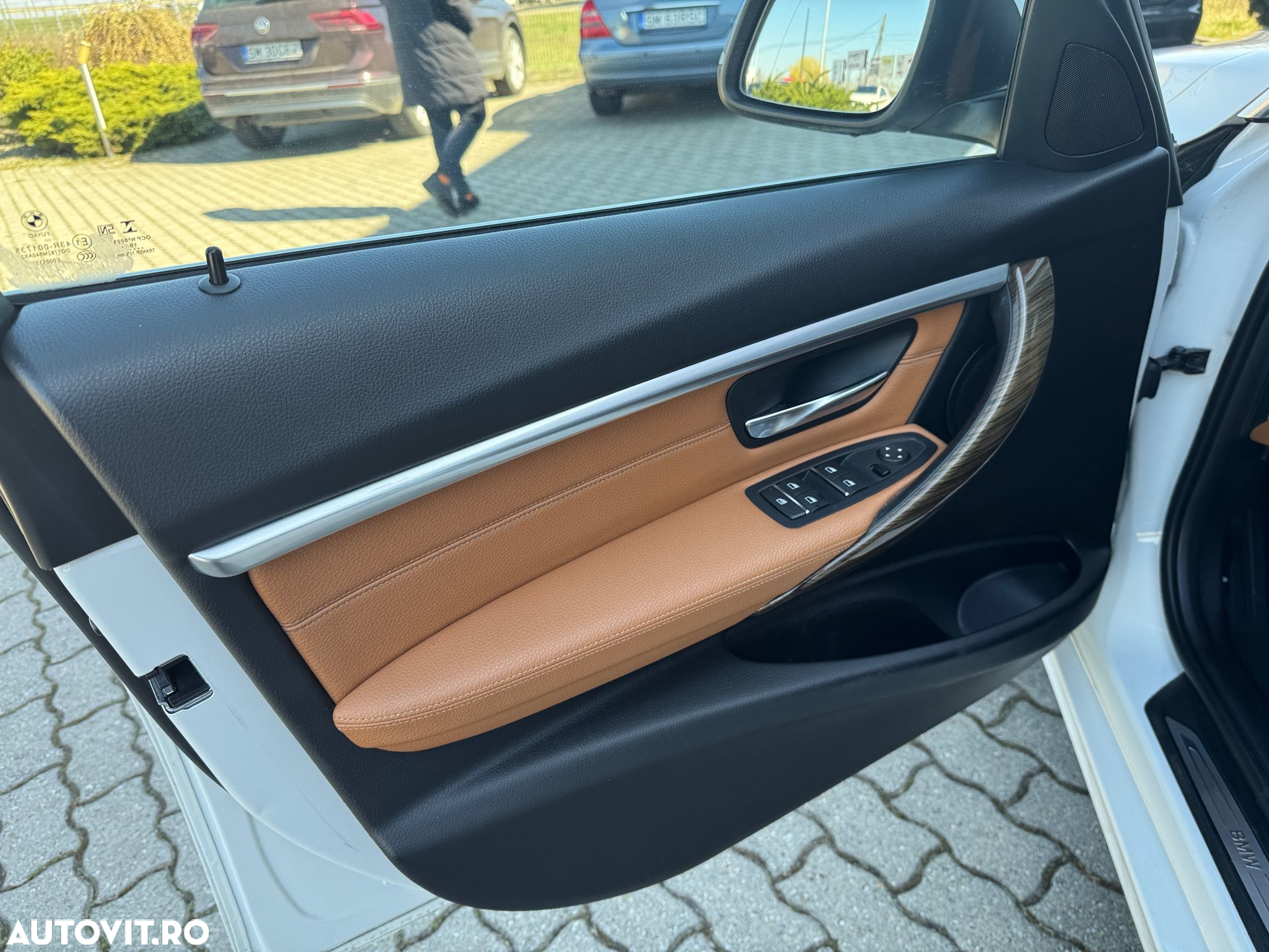 BMW Seria 3 318i Aut. Edition Luxury Line Purity - 35