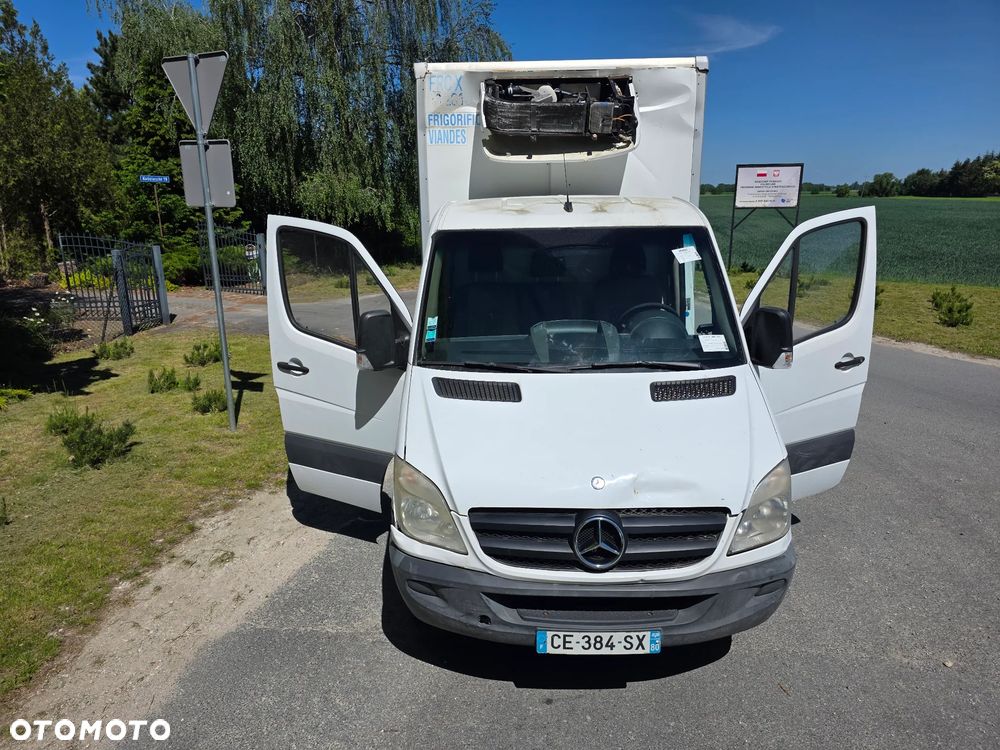 Mercedes-Benz Sprinter - 18
