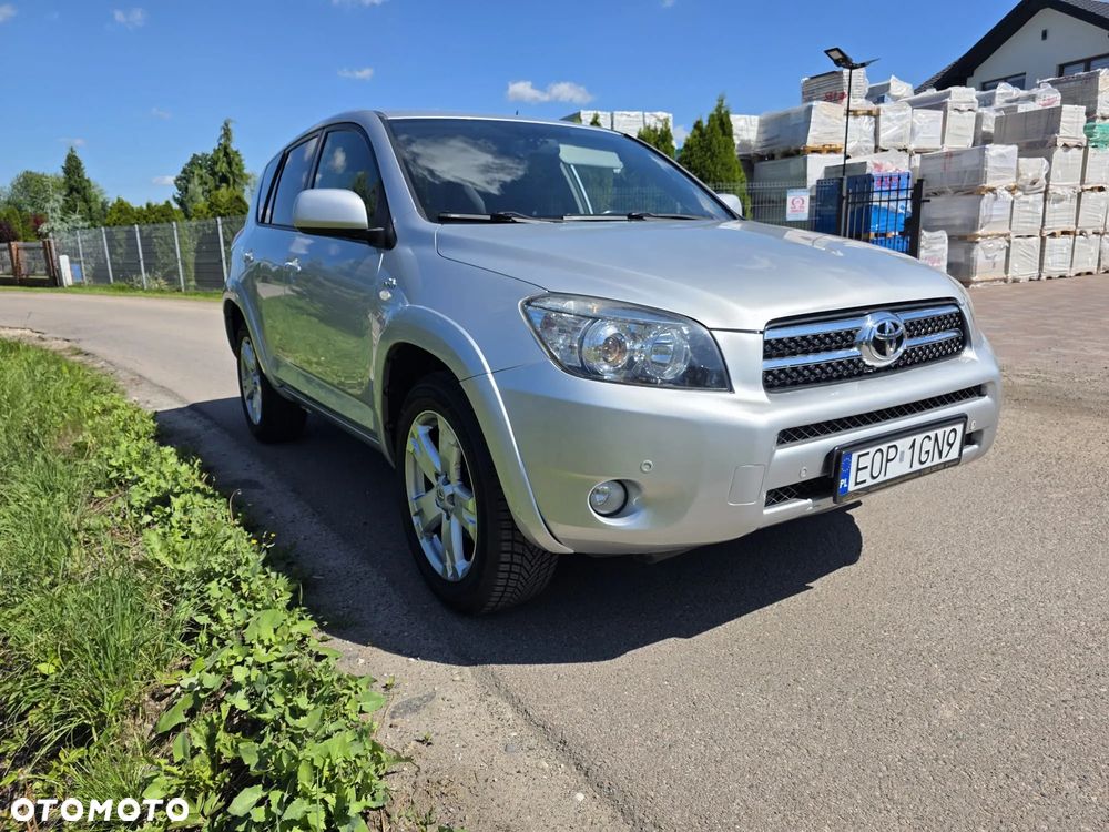Toyota RAV4 2.2 D-4D Sol 180 - 2