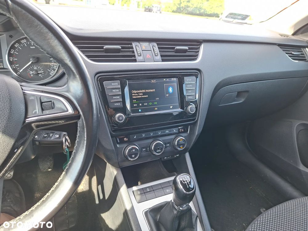 Skoda Octavia 1.6 TDI Ambition - 14