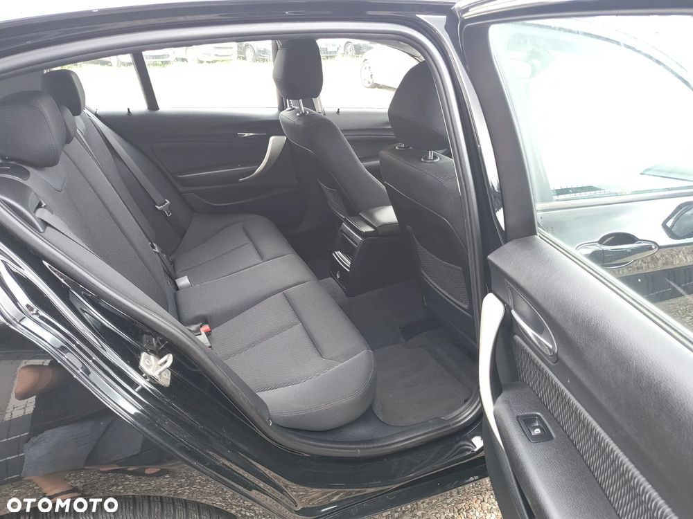 BMW Seria 1 116d Advantage - 10