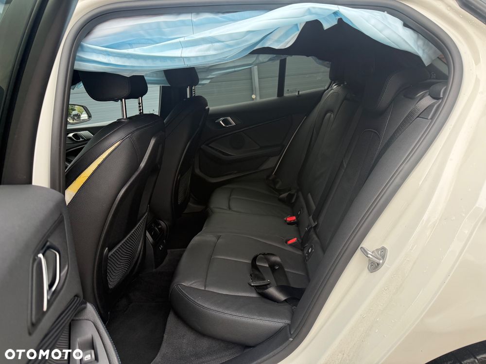 BMW Seria 1 120d xDrive Edition M Sport Shadow - 16