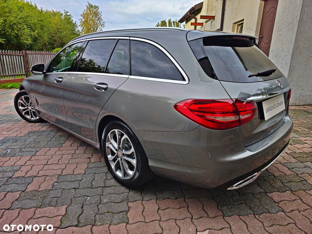 Mercedes-Benz Klasa C 180 T Kompressor Automatik BlueEFFICIENCY Avantgarde - 4