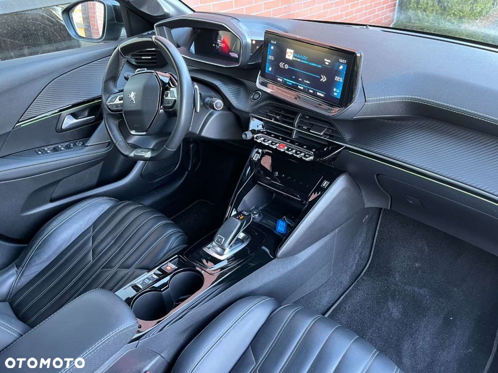 Peugeot 208 1.2 PureTech Allure S&S EAT8 - 7