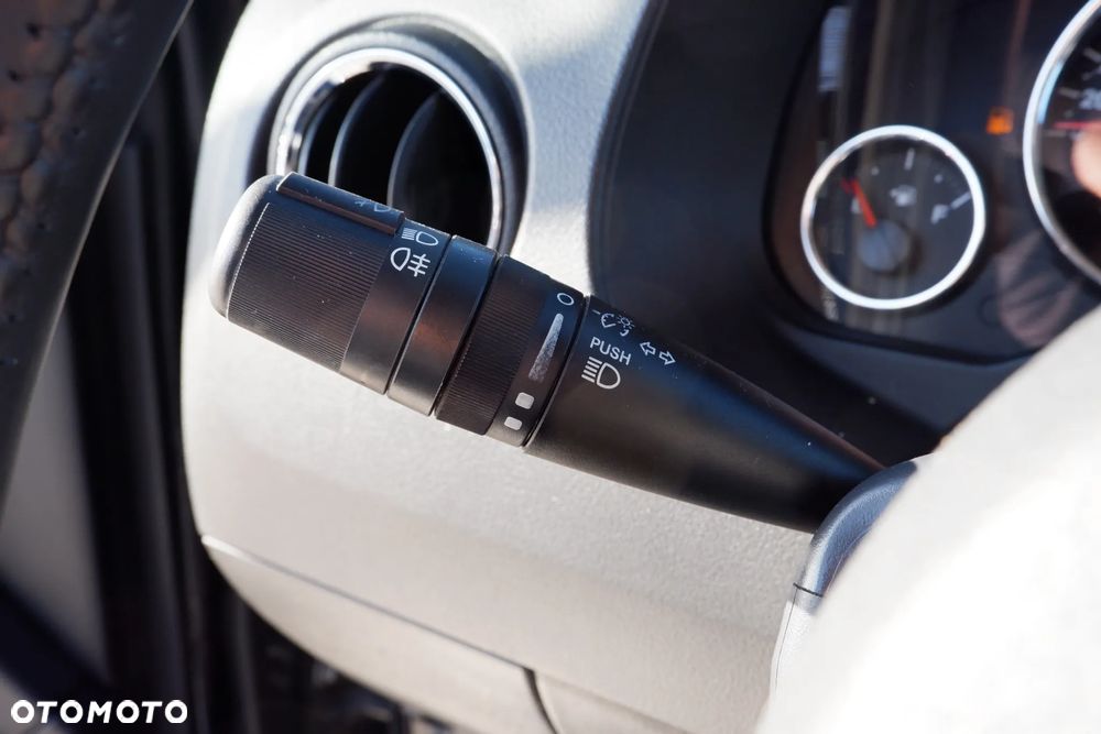 Jeep Compass 2.2 CRD 4x4 Limited - 16