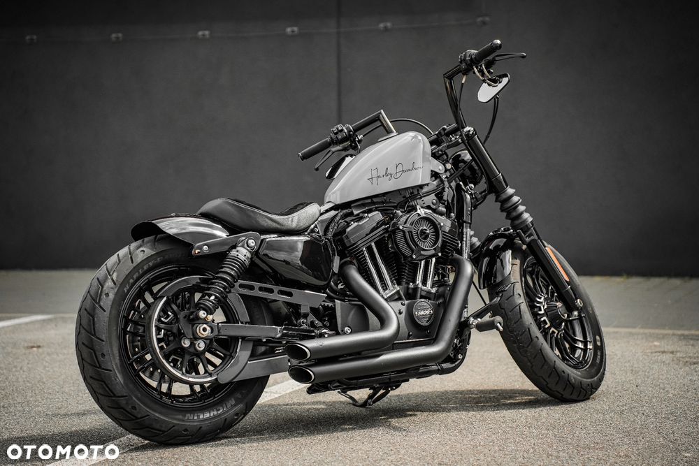 Harley-Davidson Sportster Forty-Eight - 13