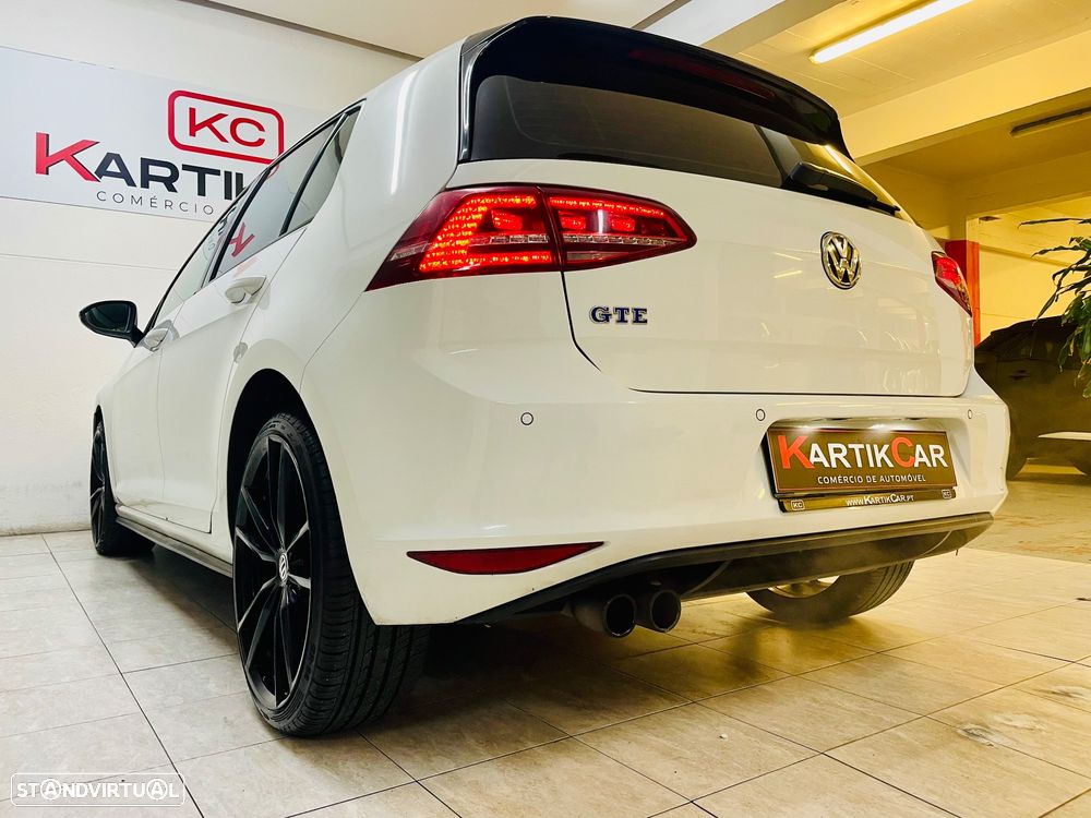 VW Golf 1.4 GTE Plug-In-Hybrid DSG - 12