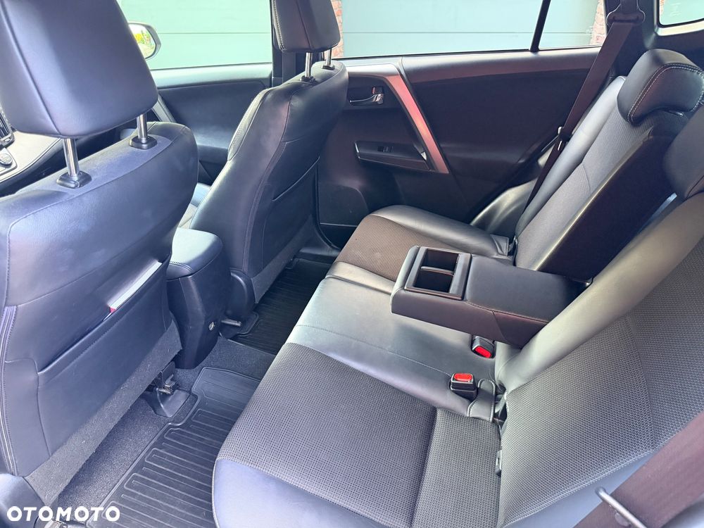 Toyota RAV4 2.0 Style 4x4 MS - 19
