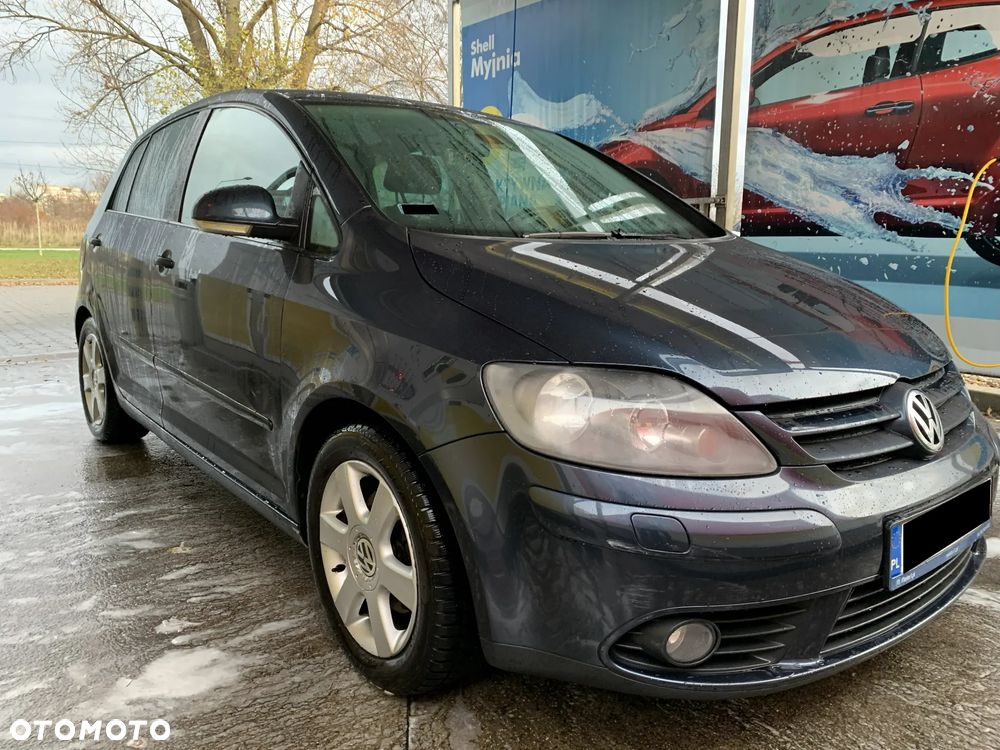 Volkswagen Golf Plus 1.9 TDI DSG Comfortline - 2