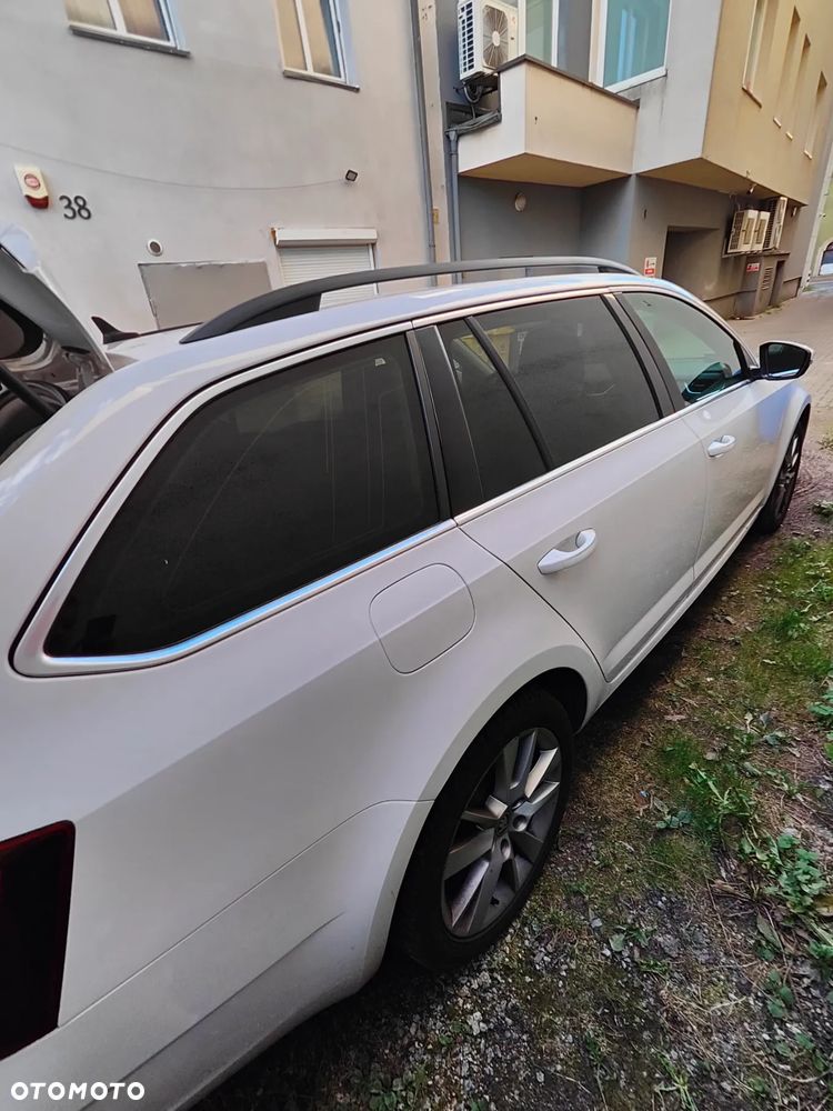 Skoda Octavia 2.0 TDI Style - 3