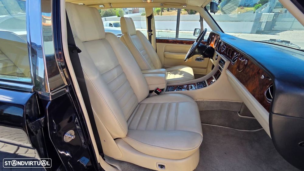 Bentley Turbo R - 15