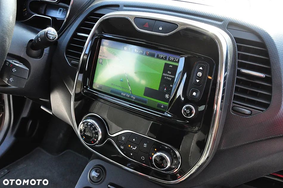 Renault Captur ENERGY TCe 120 EDC Luxe - 28
