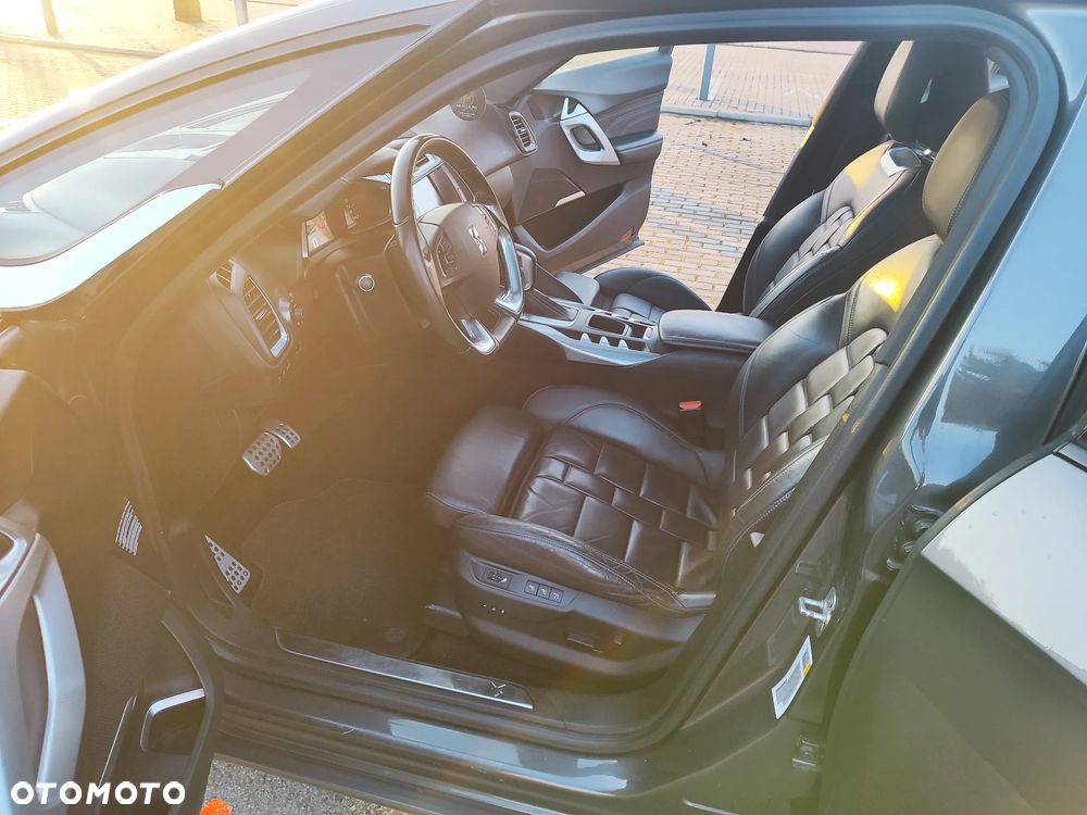 DS Automobiles DS 5 - 16