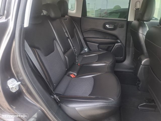Jeep Compass 1.6 M-Jet Limited - 38