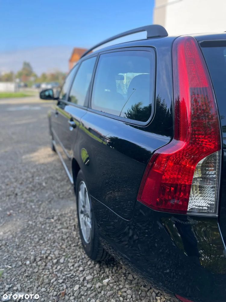 Volvo V50 1.6D DPF DRIVe - 13