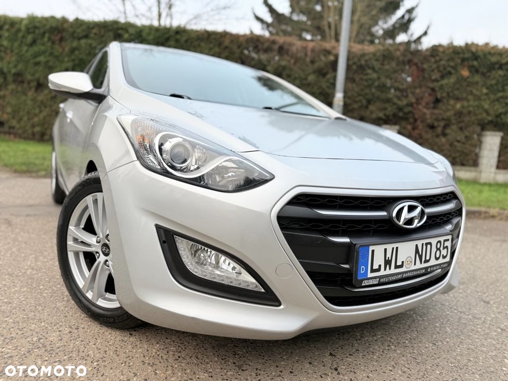 Hyundai i30 1.4 Comfort EU5 - 1