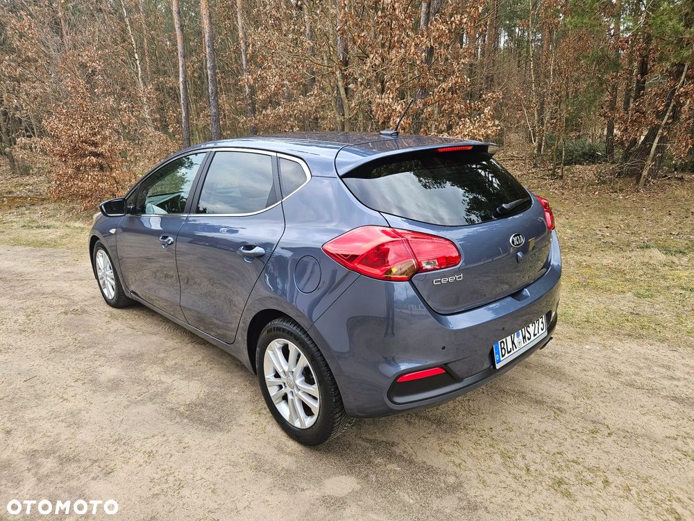Kia Ceed - 6