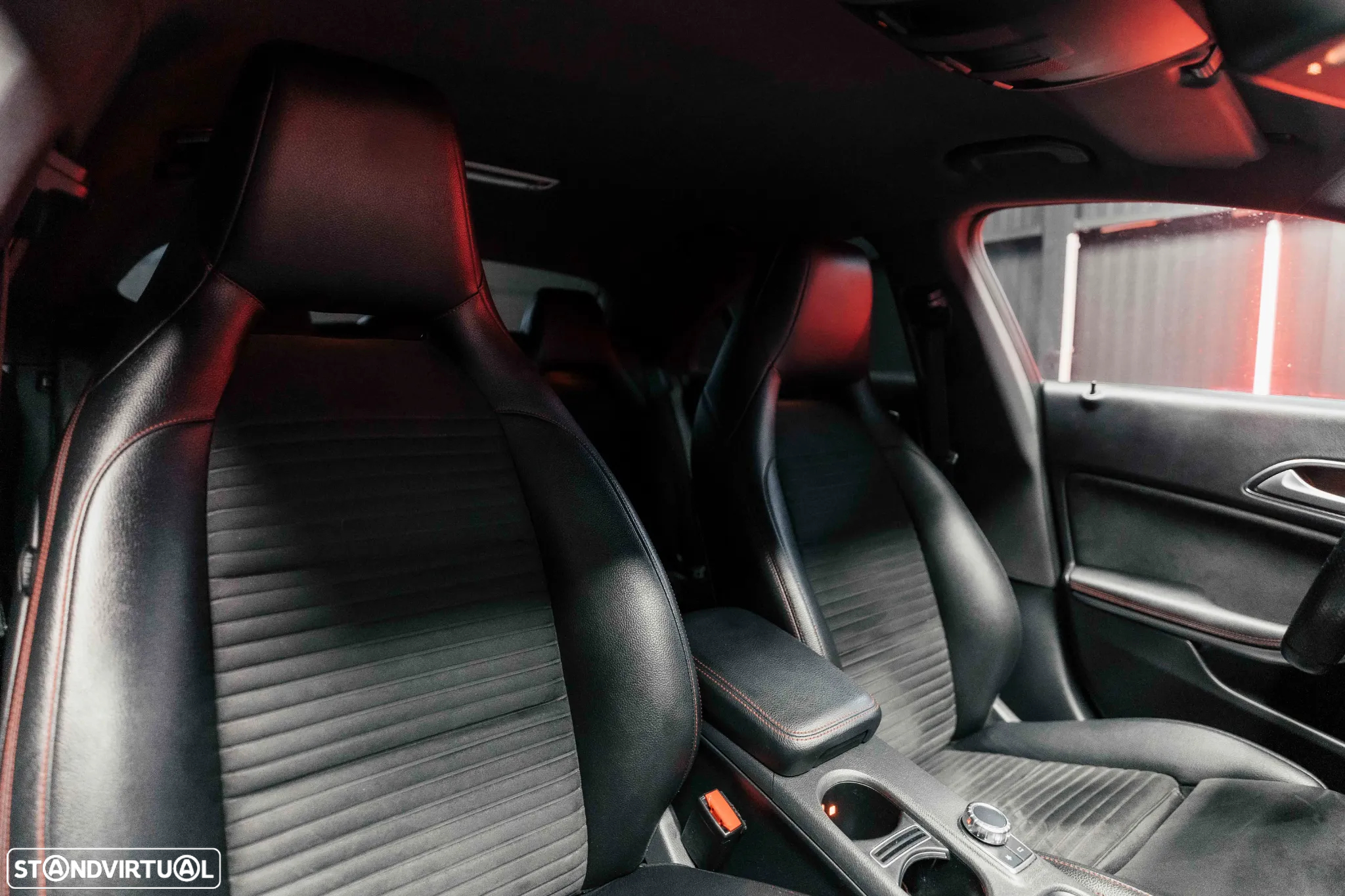 Mercedes-Benz CLA 200 (CDI) d 7G-DCT AMG Line - 32