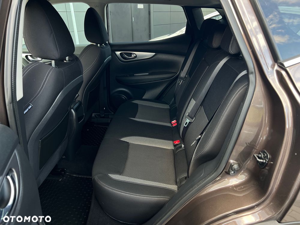 Nissan Qashqai 1.3 DIG-T MHEV N-Connecta - 38