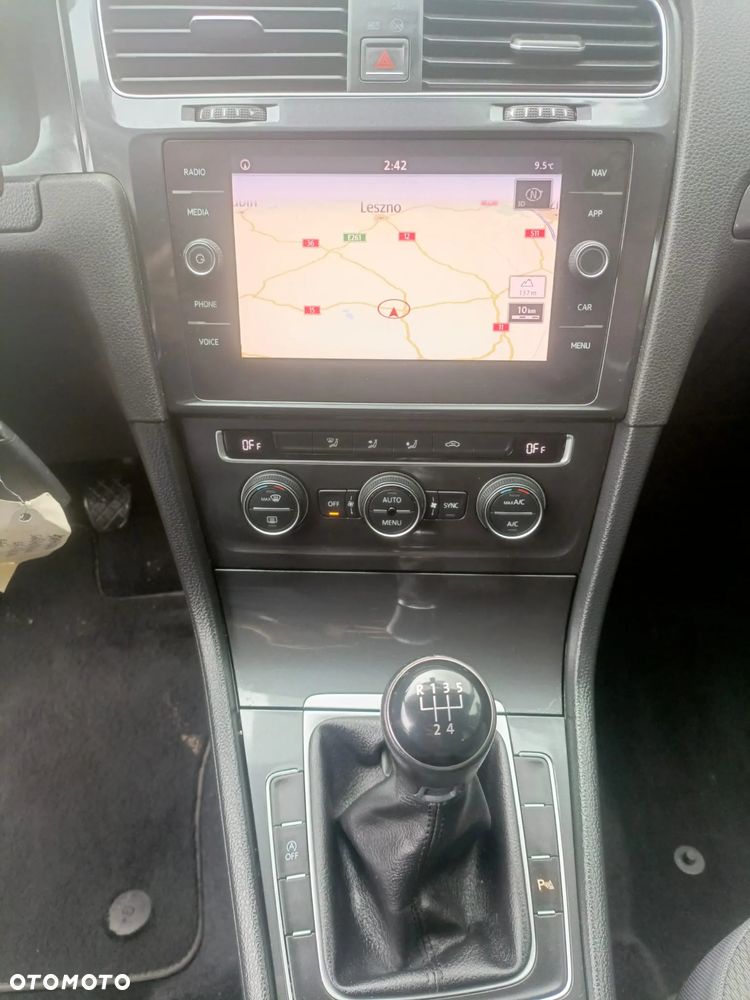 Volkswagen Golf Variant 1.6 TDI (BlueMotion Technology) Comfortline - 15