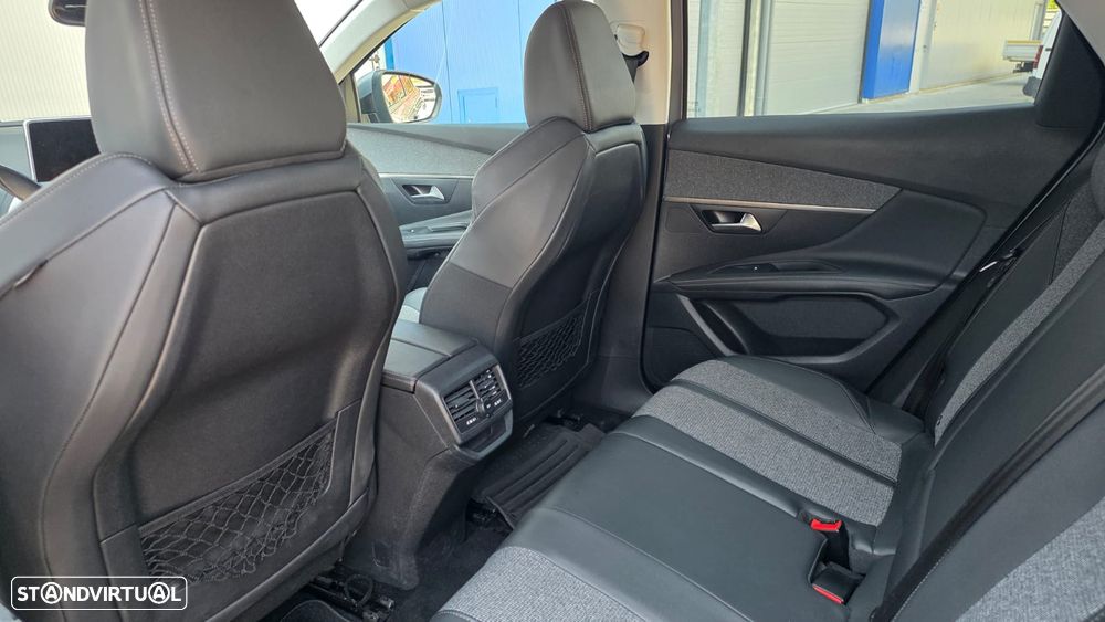 Peugeot 3008 1.5 BlueHDi Allure - 7