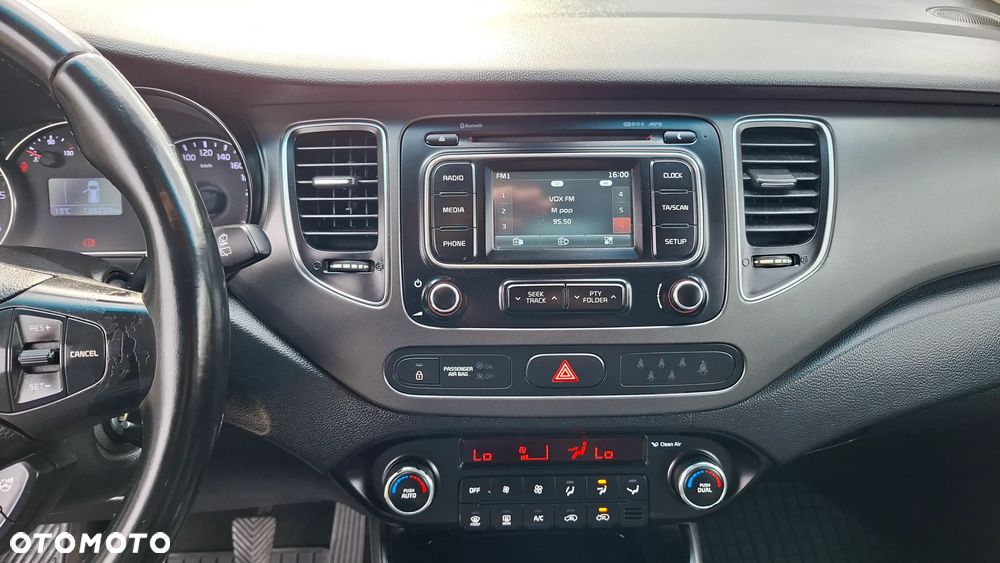 Kia Carens 1.7 CRDi Spirit - 38