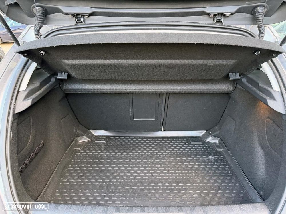 Peugeot 308 1.6 BlueHDi Allure - 17