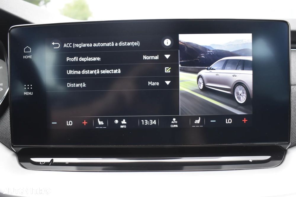 Skoda Octavia Combi 2.0 TDI DSG Style - 24